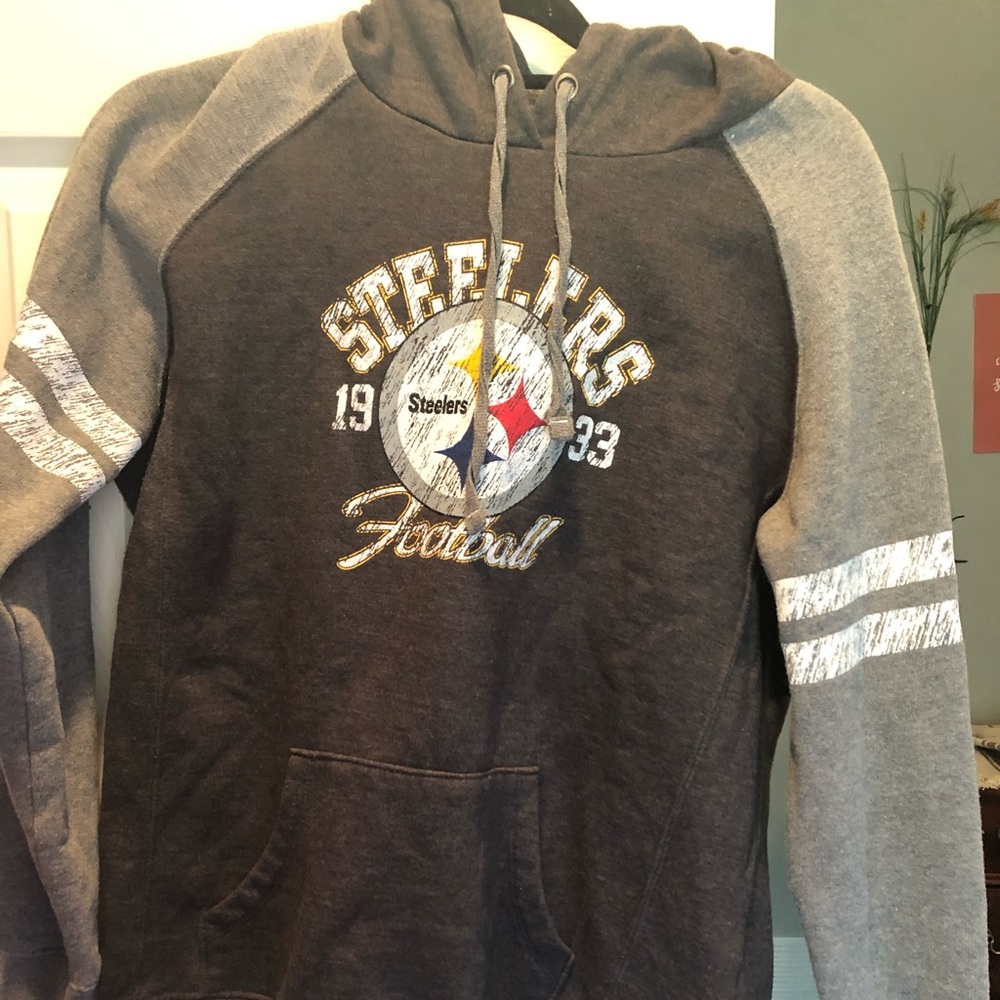 Steelers sweatshirt